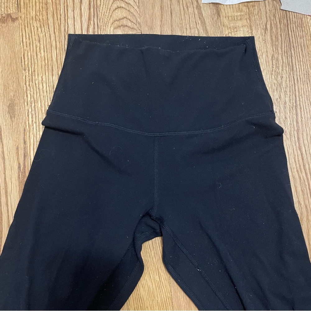 Lululemon align leggings. 25” size 4